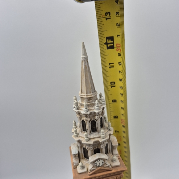 Department 56 Christmas In The City. St Paul's Chapel. - Picture 7 of 10